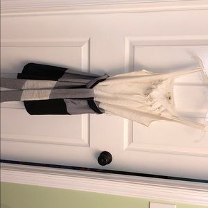 Sack dress with a waist tie